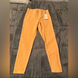 NWT Calia Essential Collection High Rise 7/8 Ribbed Leggings Large, Apricot Wash